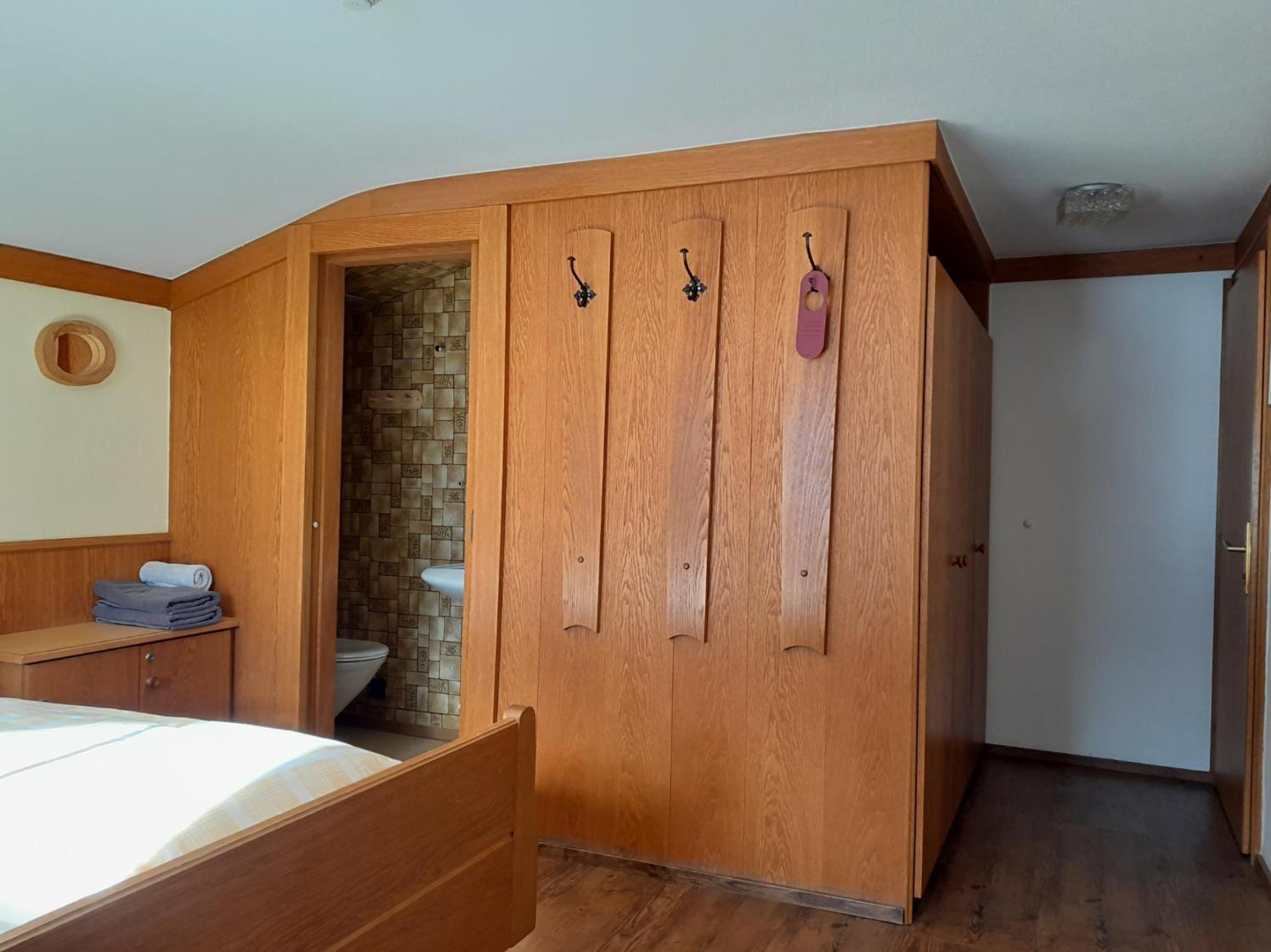 Pension Zu Hause Uttendorf Room photo